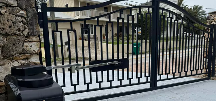 Swing Gate Opener with Keypad Rockledge