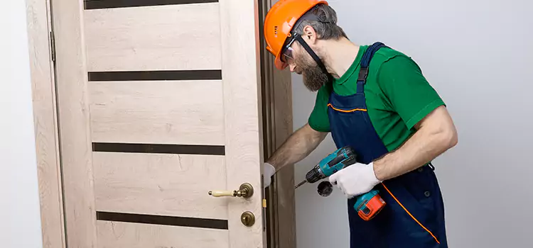 Replace Internal Door Handle with Lock Rockledge